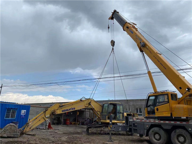 上虞区25吨吊车的工作半径是多少？