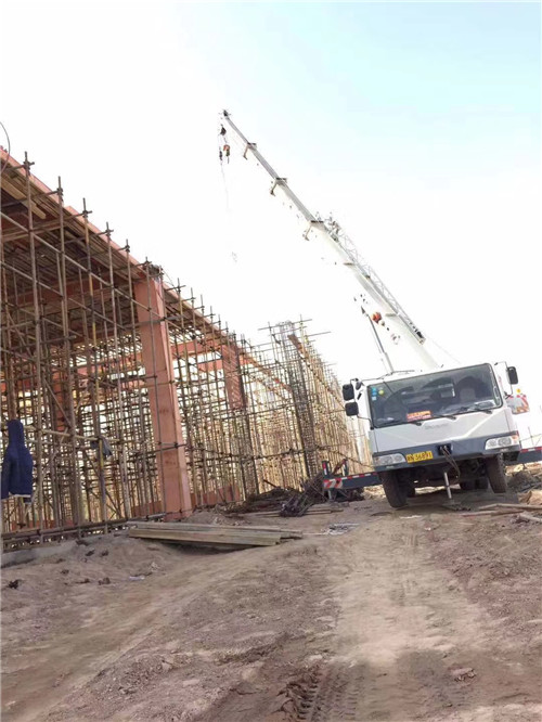 上虞区25 吨、50 吨吊车怎么选？多大重量 / 半径适合对应车型？