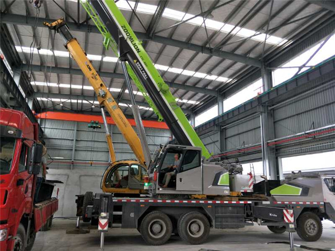 上虞区高空车出租需要注意哪些安全事项？